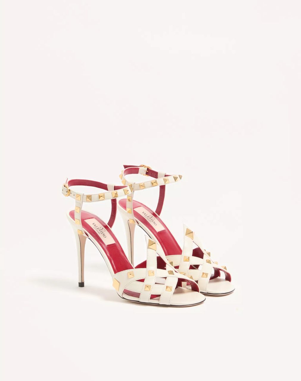 STUDDY KIDSKIN SANDAL