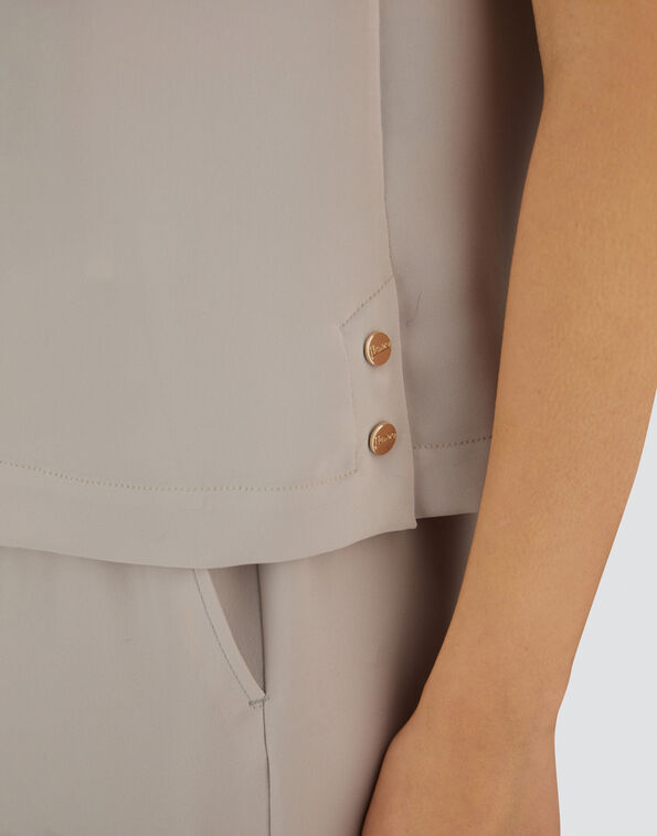 TOP CON CUELLO DE PICO DE LUCENT CADY
