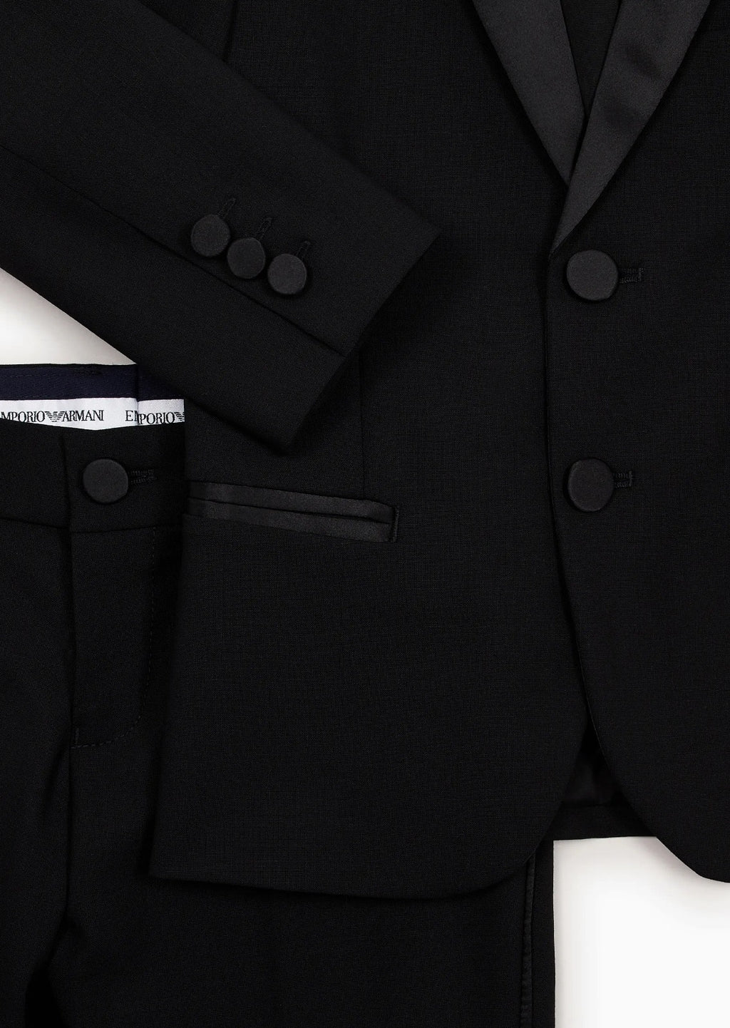 TUXEDO BLACK
